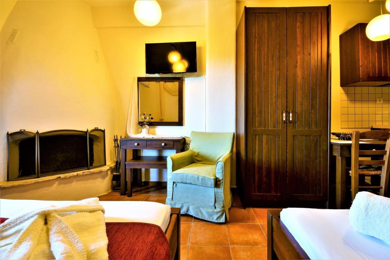 Guesthouse Amanitis Caesarea Skíti Esterno foto